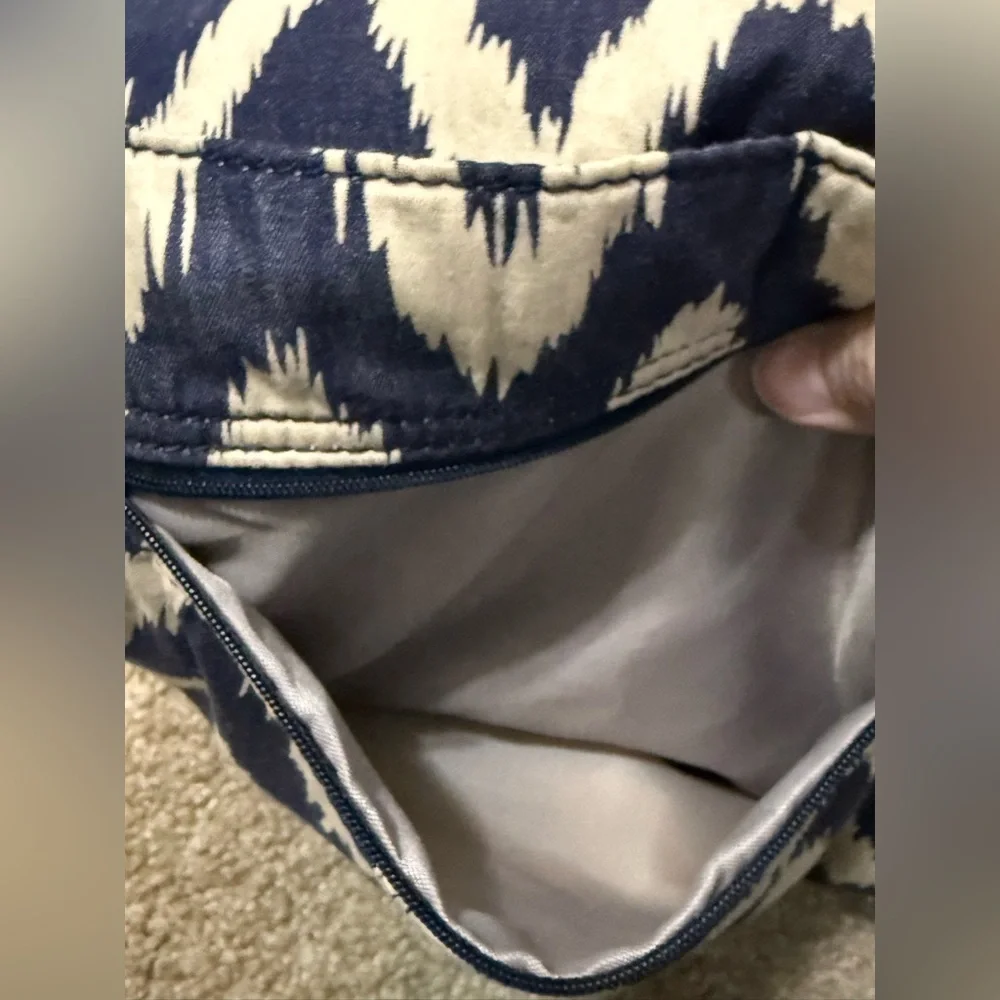 Thirty One Organizing Shoulder Bag‎ Purse Tote Indigo Ink Crossbody Chevron Navy